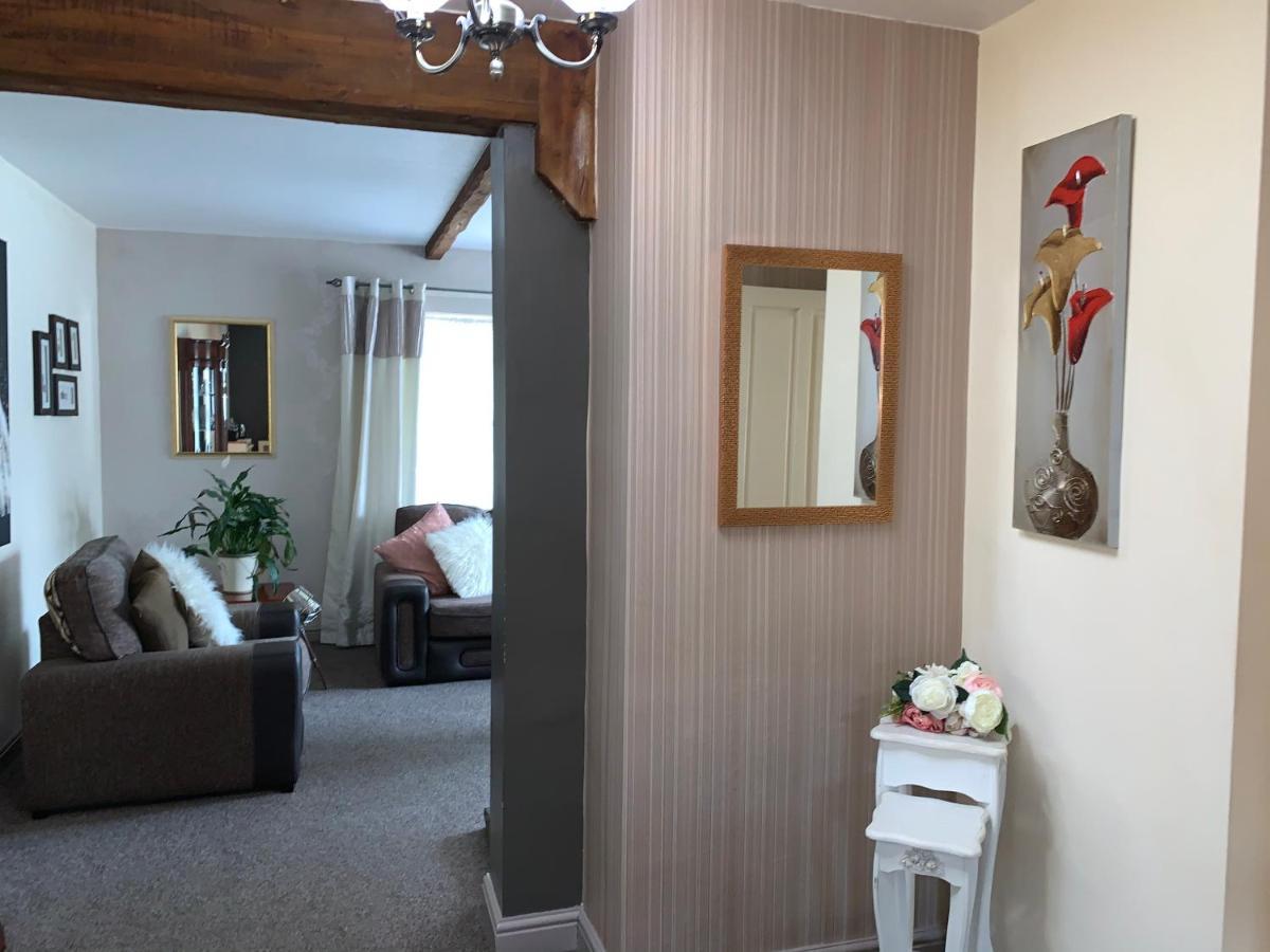 Dimple Well Lodge Hotel ウェイクフィールド エクステリア 写真